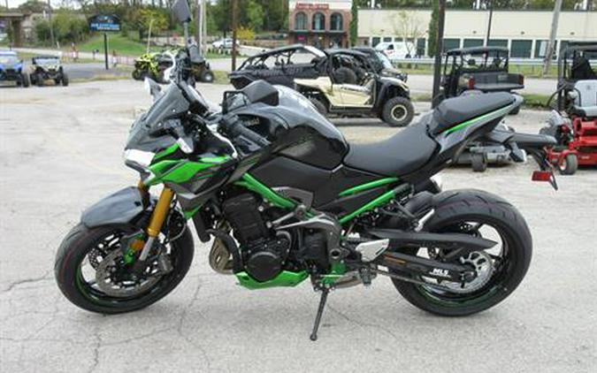 2024 Kawasaki Z900 SE ABS