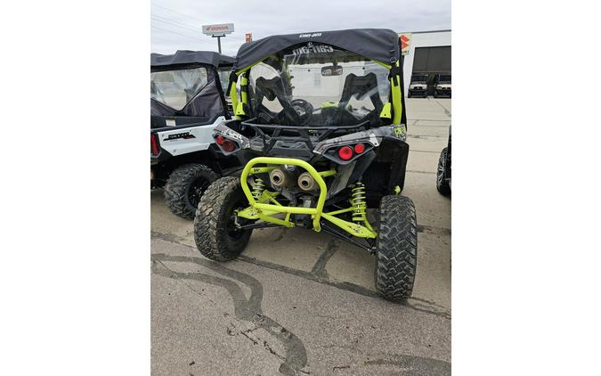 2015 Can-Am Maverick X mr DPS™ - Digital Camo & Manta Green