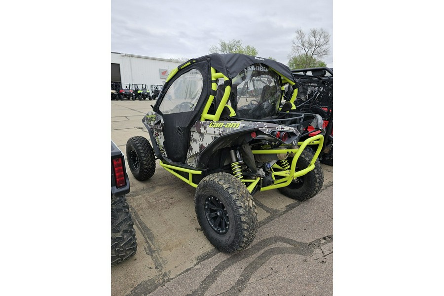 2015 Can-Am Maverick X mr DPS™ - Digital Camo & Manta Green