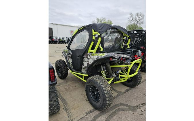 2015 Can-Am Maverick X mr DPS™ - Digital Camo & Manta Green