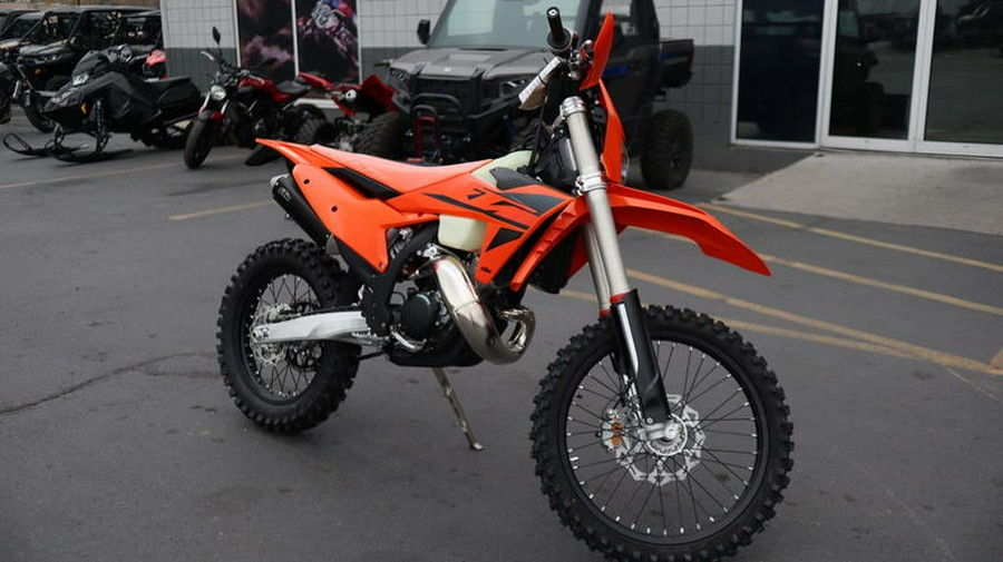 2025 KTM 150 XC-W