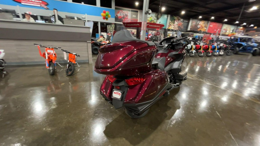 2025 Honda GOLDWING TOUR AIR BAG DCT