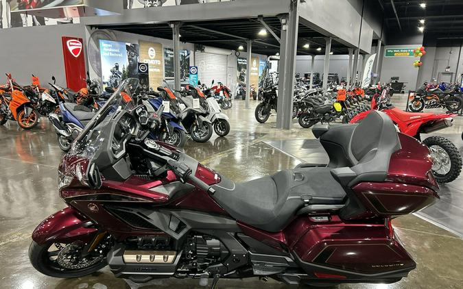 2025 Honda GOLDWING TOUR AIR BAG DCT