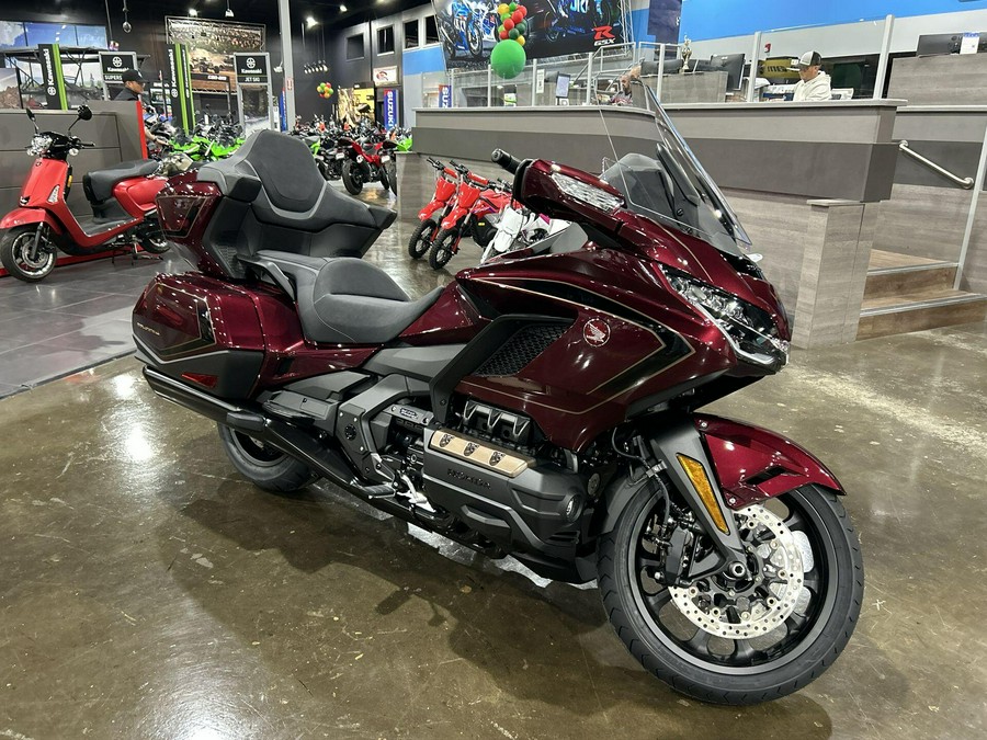 2025 Honda GOLDWING TOUR AIR BAG DCT