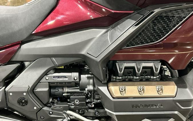 2025 Honda GOLDWING TOUR AIR BAG DCT
