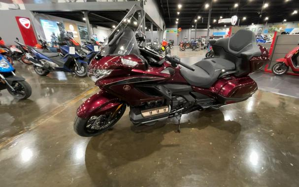 2025 Honda GOLDWING TOUR AIR BAG DCT