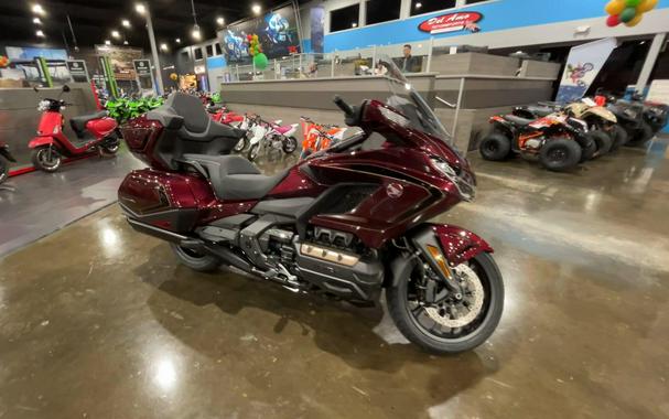2025 Honda GOLDWING TOUR AIR BAG DCT