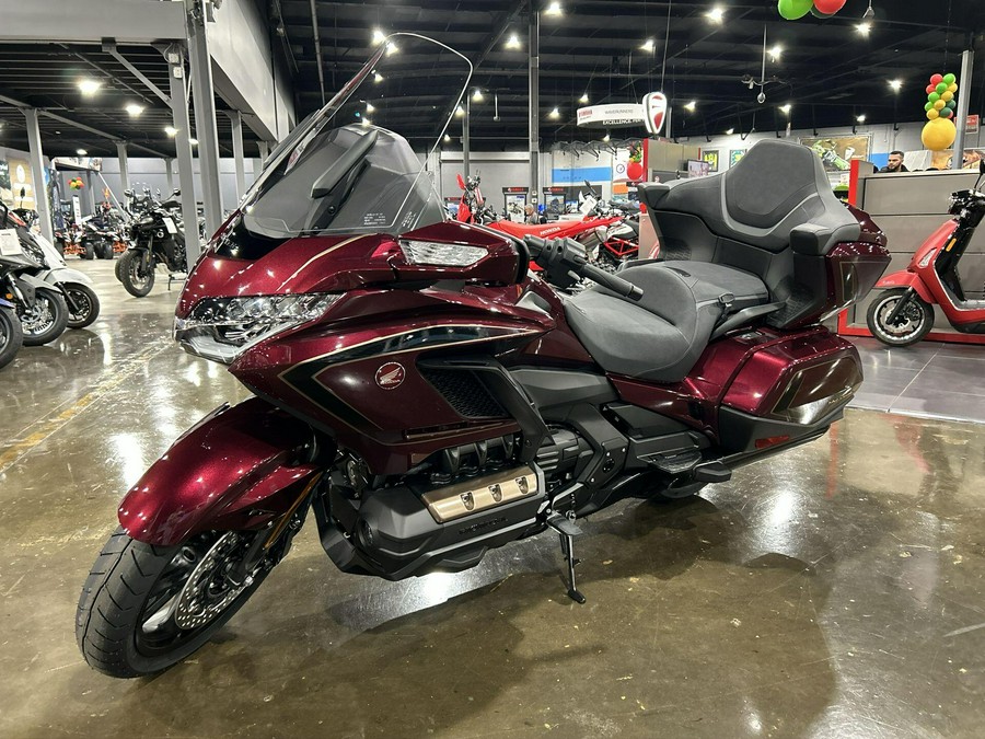 2025 Honda GOLDWING TOUR AIR BAG DCT