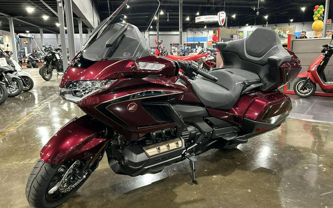 2025 Honda GOLDWING TOUR AIR BAG DCT