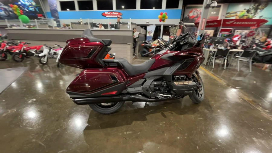 2025 Honda GOLDWING TOUR AIR BAG DCT