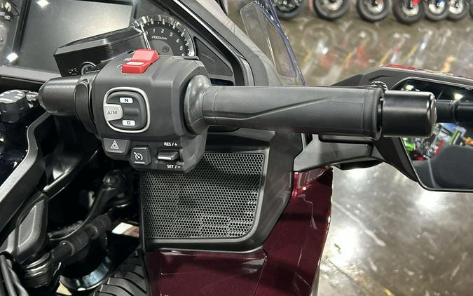 2025 Honda GOLDWING TOUR AIR BAG DCT