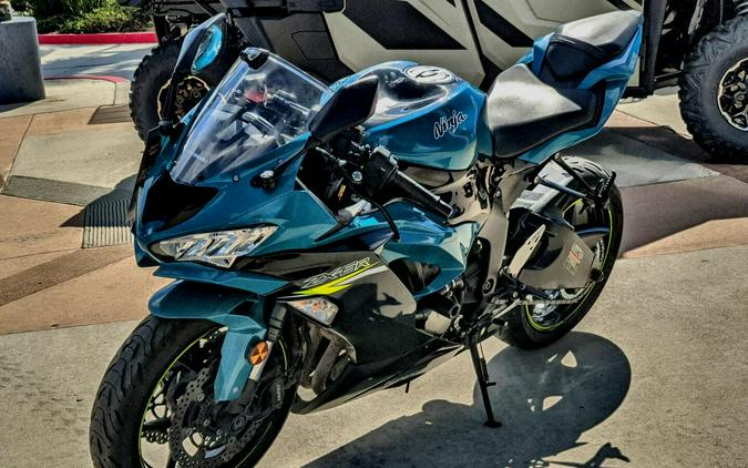 2021 Kawasaki NINJA ZX-6R ABS
