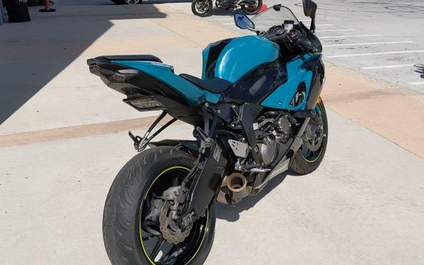 2021 Kawasaki NINJA ZX-6R ABS