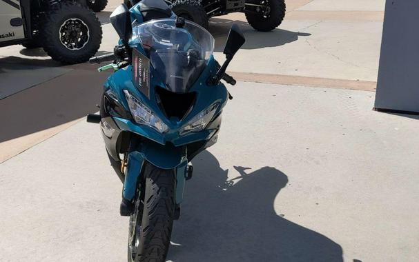 2021 Kawasaki NINJA ZX-6R ABS