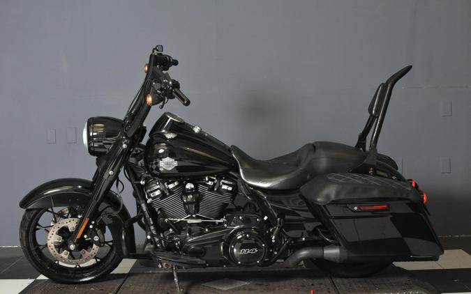 2023 Harley-Davidson Road King Special Vivid Black FLHRXS