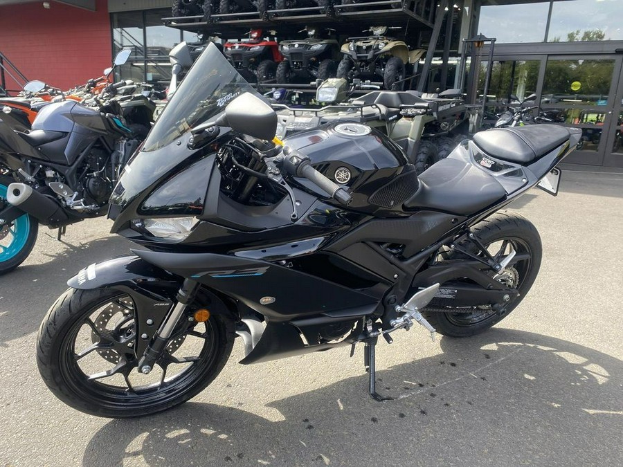 2023 Yamaha YZF R3