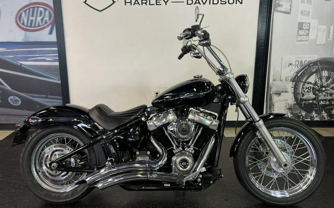 2021 Harley-Davidson Softail Standard Vivid Black FXST