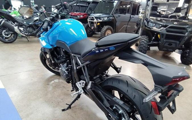 2025 Suzuki GSX800RQM5