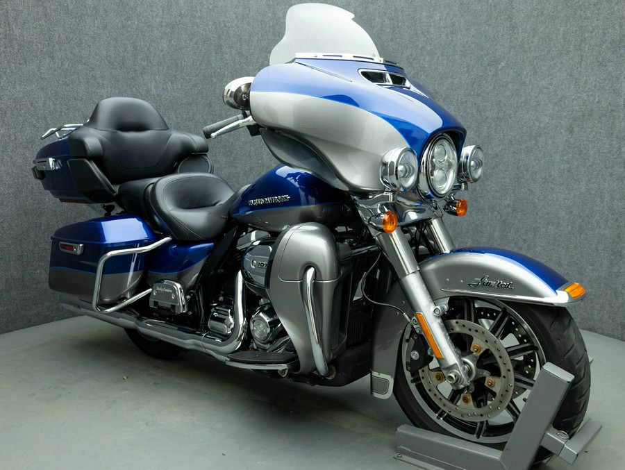 2017 HARLEY DAVIDSON FLHTK ULTRA LIMITED W/ABS
