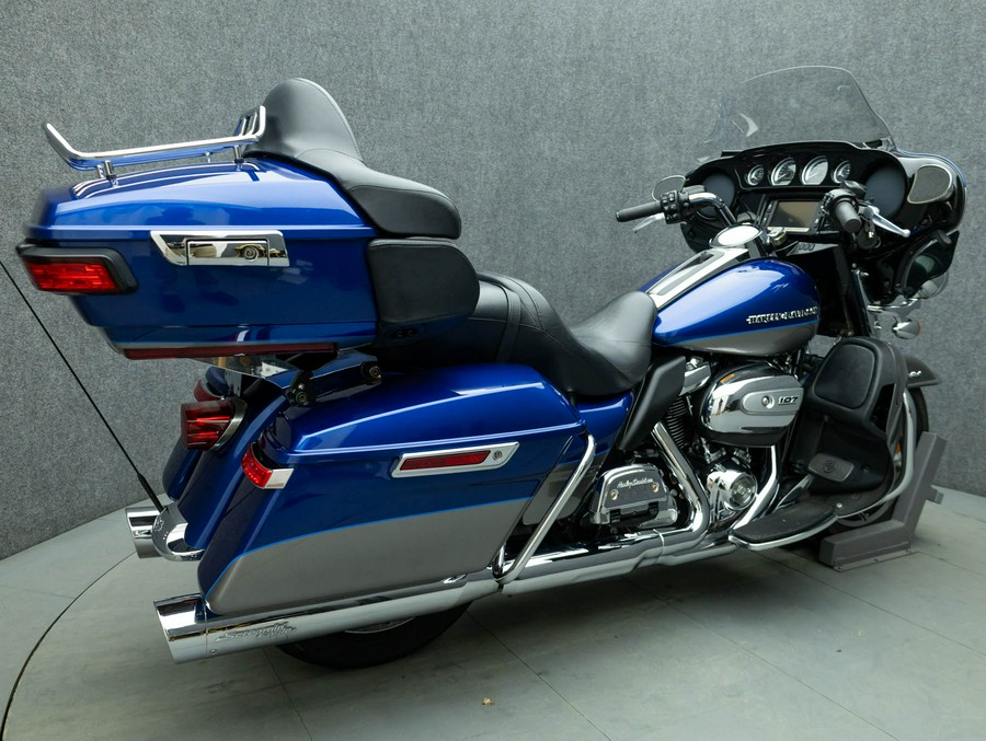 2017 HARLEY DAVIDSON FLHTK ULTRA LIMITED W/ABS