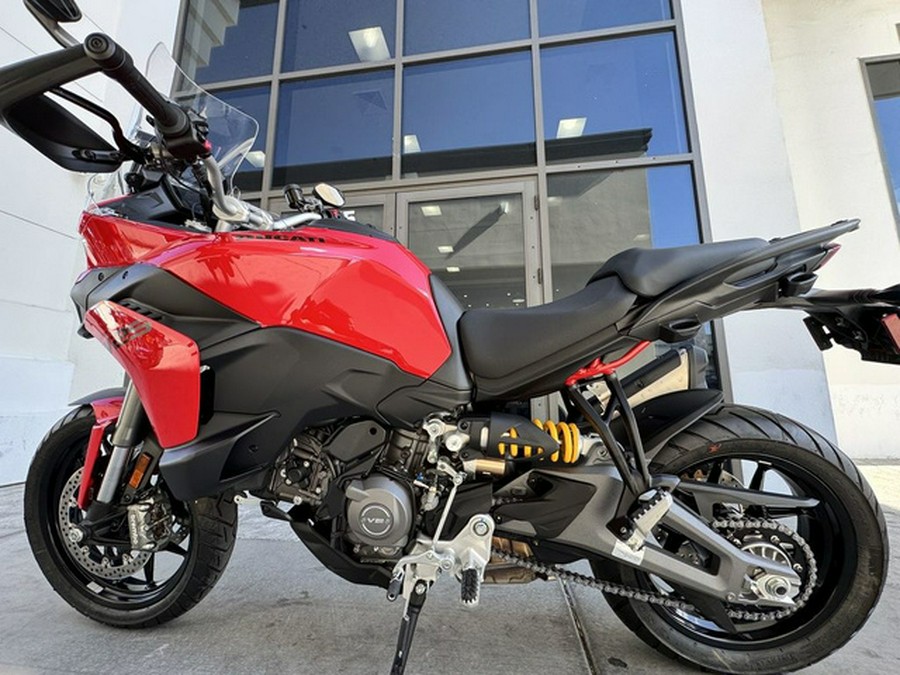 2026 Ducati Multistrada V2 S Red V2