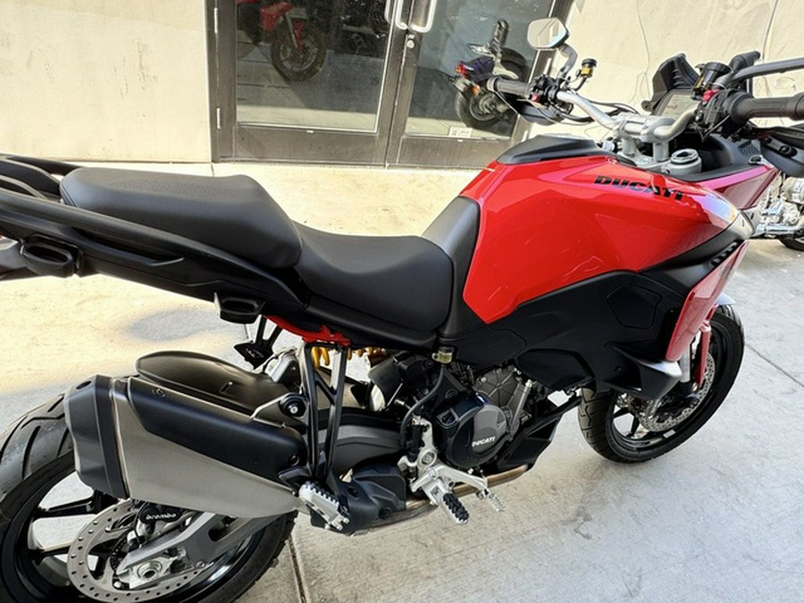 2026 Ducati Multistrada V2 S Red V2