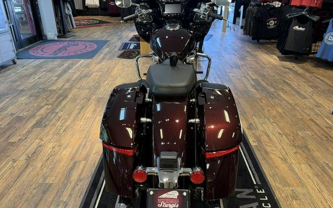 2026 Indian Challenger Limited 112 W/Powerband Audio Crimson