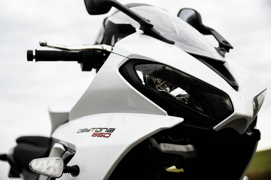 2025 Triumph Daytona 660
