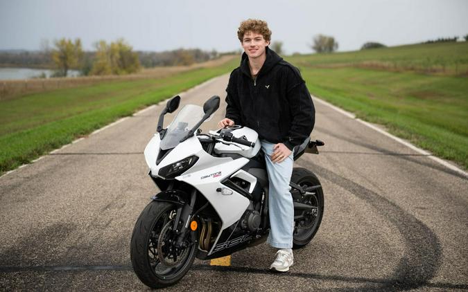 2025 Triumph Daytona 660