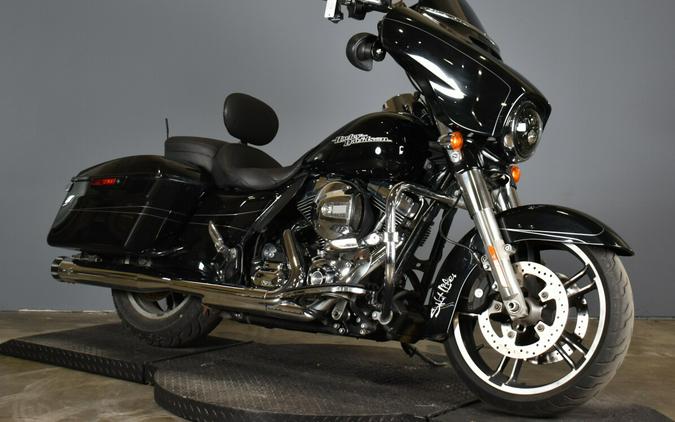 2015 Harley-Davidson Street Glide Special