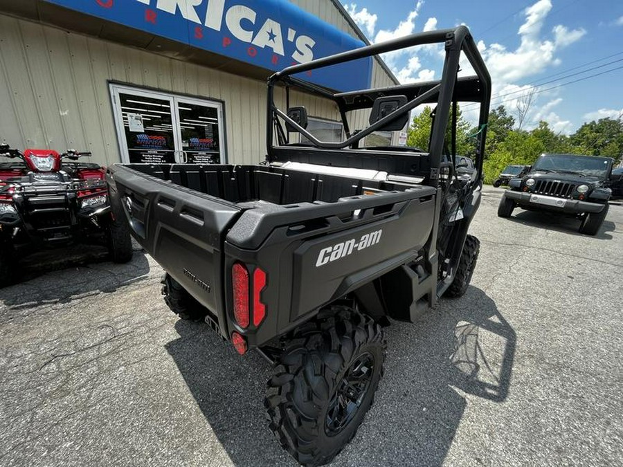 2025 Can-Am® Defender DPS HD10 Compass Green