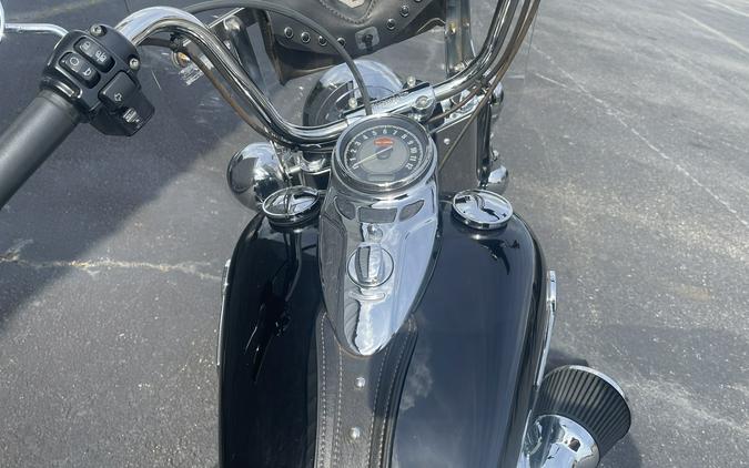 2016 Harley-Davidson Heritage Softail® Classic