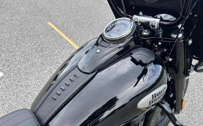 2024 Harley-Davidson® FLHCS - Heritage Classic