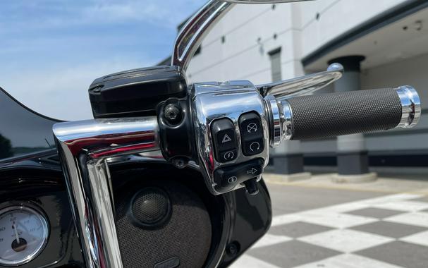 2016 Harley-Davidson® FLHXS Street Glide® Special