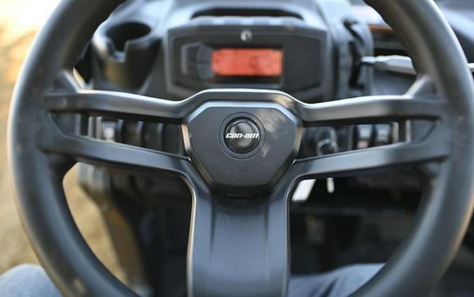 2026 Can-Am Defender DPS HD10