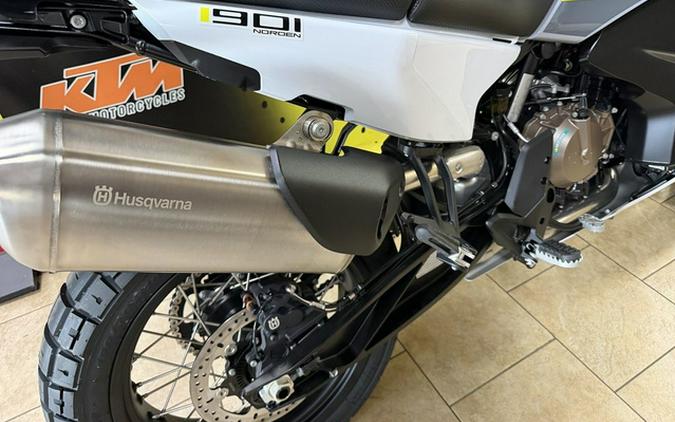 2027 Husqvarna Norden 901