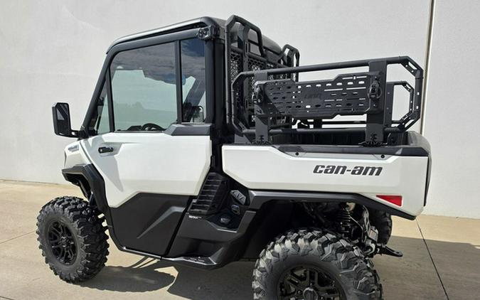 2027 Can-Am Defender XU Limited HD11