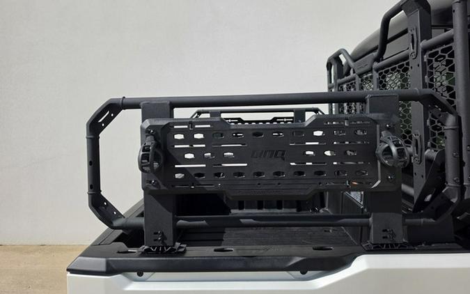 2027 Can-Am Defender XU Limited HD11