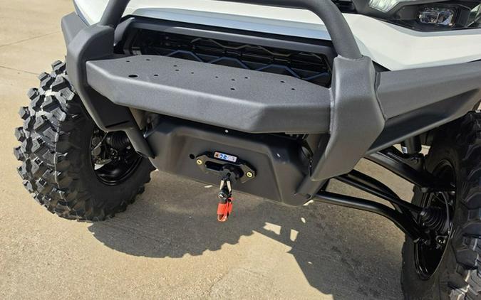 2027 Can-Am Defender XU Limited HD11