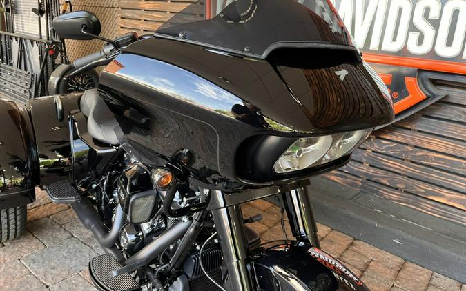 FLTRT 2024 Road Glide 3