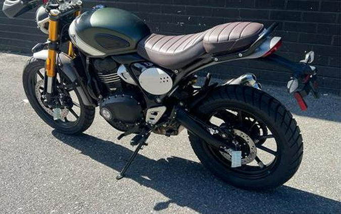 2024 Triumph Scrambler 400 X