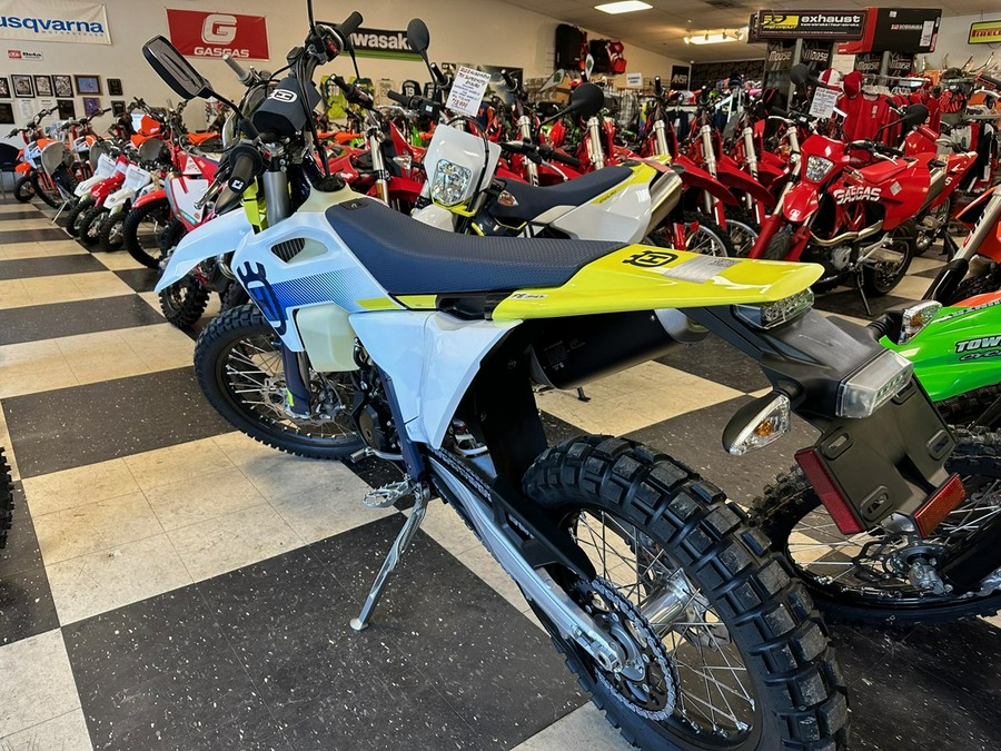 2024 Husqvarna Motorcycles FE 350s