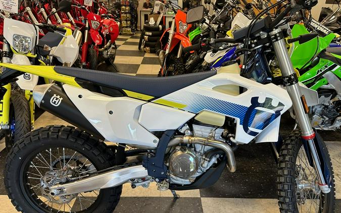 2024 Husqvarna Motorcycles FE 350s