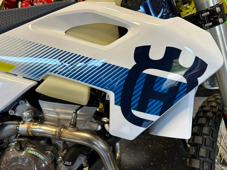 2024 Husqvarna Motorcycles FE 350s