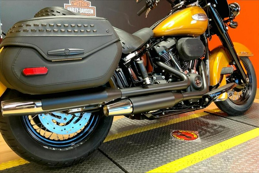 2023 Harley-Davidson® FLHCS - Heritage Classic