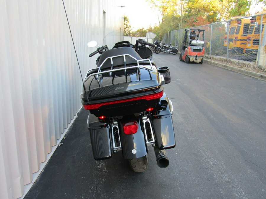 2022 Harley-Davidson® FLTRK - Road Glide® Limited