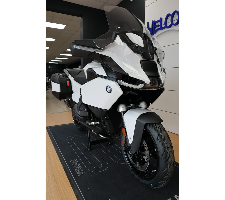 2026 BMW R 1300 RT