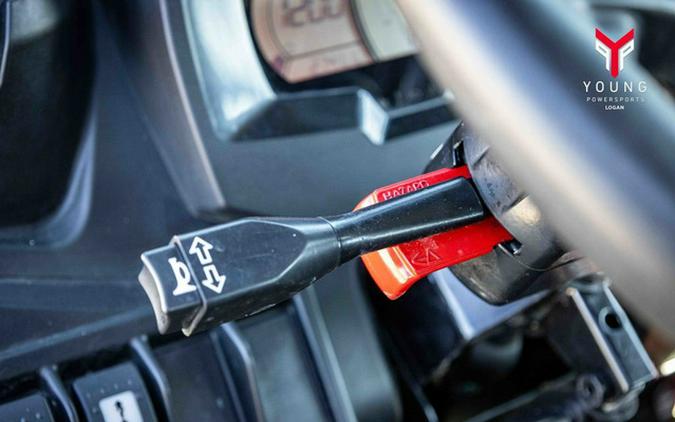 2024 Can-Am Defender MAX Limited HD10 Desert Tan & Timeless Bl