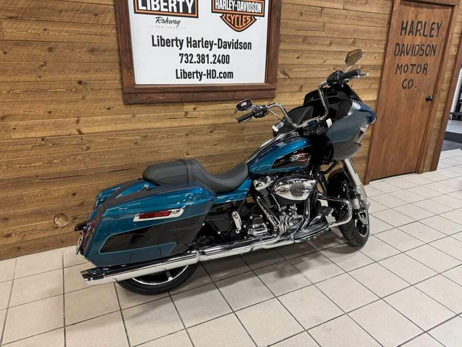 2026 Harley-Davidson® Road Glide® Teal Thunder / Vivid Black Chrome Trim FLTRX