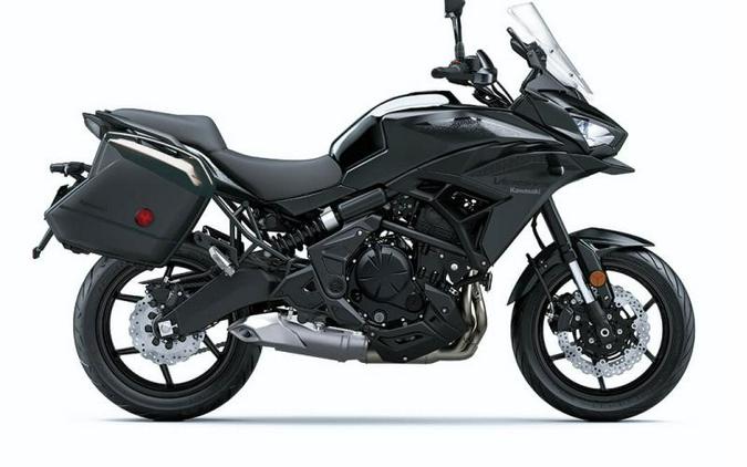 2022 Kawasaki Versys 650 LT Review [17 Fast Facts]